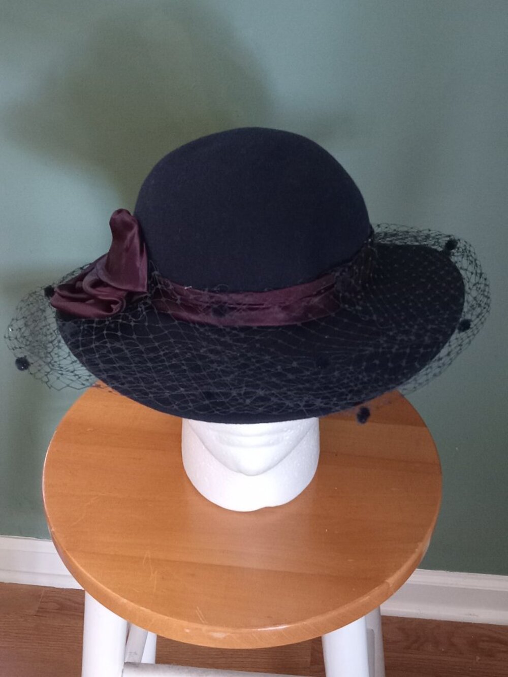 Veiled/Ribboned Navy Wool "Church Hat" by Michael Howard - Picture 4 of 10